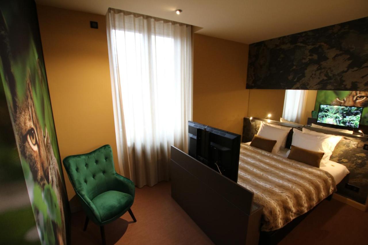 Les Loges Du Parc Hotel เฌราร์แมร์ ภายนอก รูปภาพ